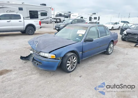 1993 Honda Accord Ex z USA, uszkodzony, nr VIN 1HGCB7674PA025932